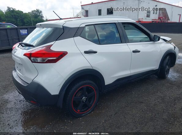 3N1CP5CU2JL502858 2018 NISSAN KICKS White Rear right