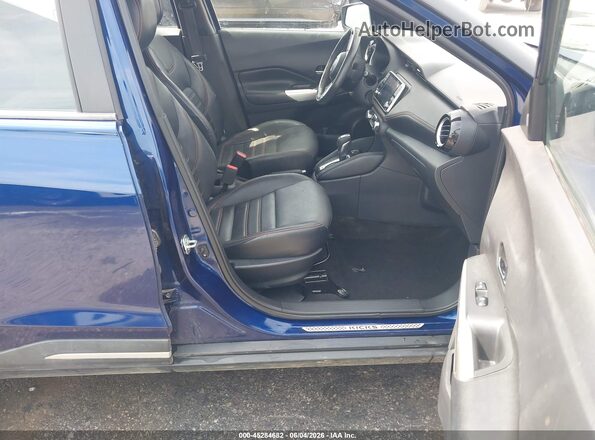3N1CP5CU2JL512645 2018 NISSAN KICKS Blue Front interior view