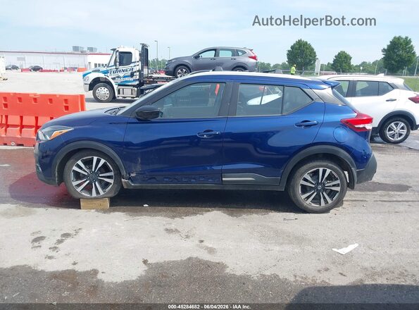3N1CP5CU2JL512645 2018 NISSAN KICKS Blue 360 interior view