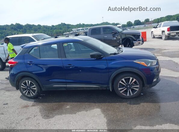 3N1CP5CU2JL512645 2018 NISSAN KICKS Blue Rear interior view
