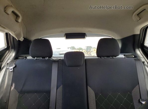 3N1CP5CU2JL537948 2018 NISSAN KICKS White უკანა სავარძლების ხედი
