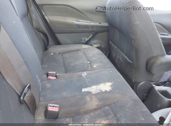 3N1CP5CU2KL471208 2019 NISSAN KICKS Silver VIN կոդի պիտակի տեսք