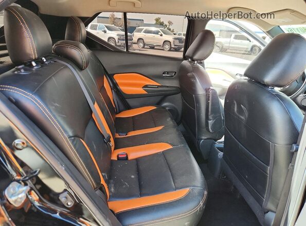 3N1CP5CU2KL508547 2019 NISSAN KICKS Black Widok tylnych siedzeń