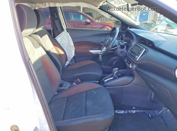 3N1CP5CU2KL520195 2019 NISSAN KICKS White 