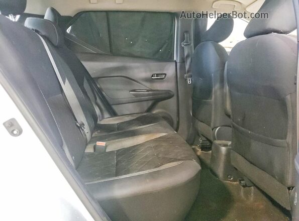 3N1CP5CU2KL522075 2019 NISSAN KICKS Silver 