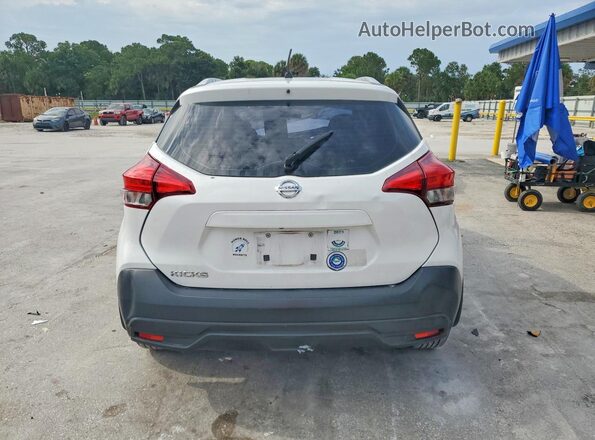 3N1CP5CU3JL512038 2018 NISSAN KICKS White Հետևի տեսք