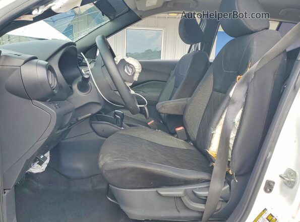 3N1CP5CU3JL512038 2018 NISSAN KICKS White Սալոնի դիմացի տեսք