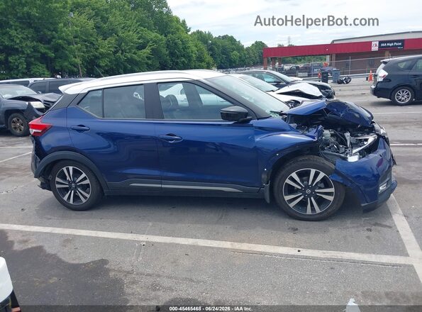3N1CP5CU3KL536048 2019 NISSAN KICKS Blue Rear interior view