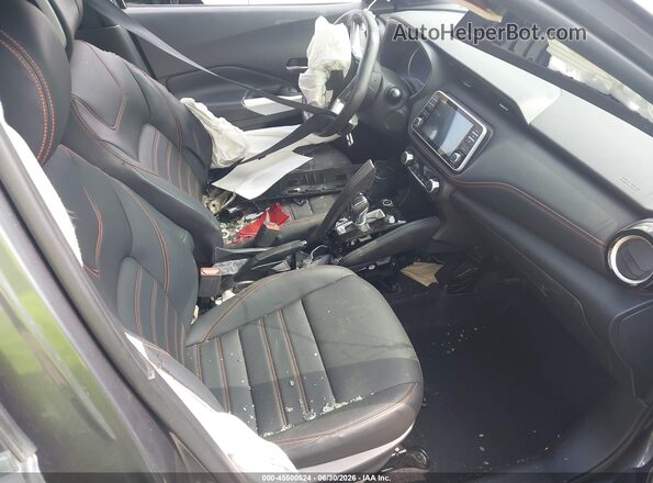3N1CP5CU3KL559958 2019 NISSAN KICKS Gray Вид салону спереду