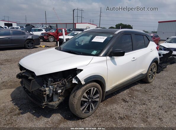 3N1CP5CU4JL506376 2018 NISSAN KICKS White წინა მარცხენა ხედი სამი მეოთხედიდან