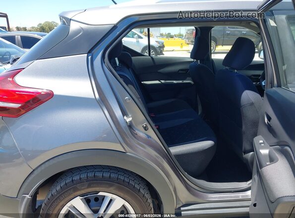 3N1CP5CU4JL514221 2018 NISSAN KICKS Gray Вид наклейки з VIN-кодом