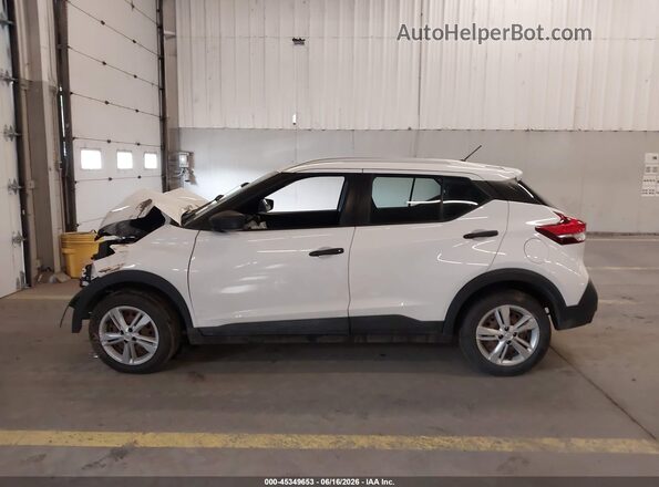 3N1CP5CU4JL523498 2018 NISSAN KICKS White 