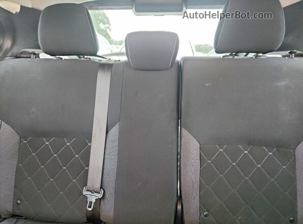 3N1CP5CU4JL525204 2018 NISSAN KICKS Gray Vista de los asientos traseros