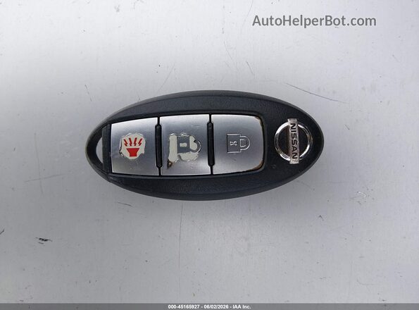 3N1CP5CU4JL536039 2018 NISSAN KICKS Серебряный Вид панели приборов