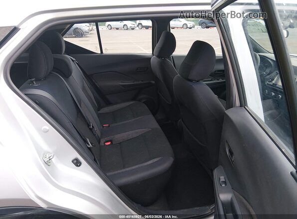 3N1CP5CU4JL536039 2018 NISSAN KICKS Серебряный Вид наклейки с VIN-кодом