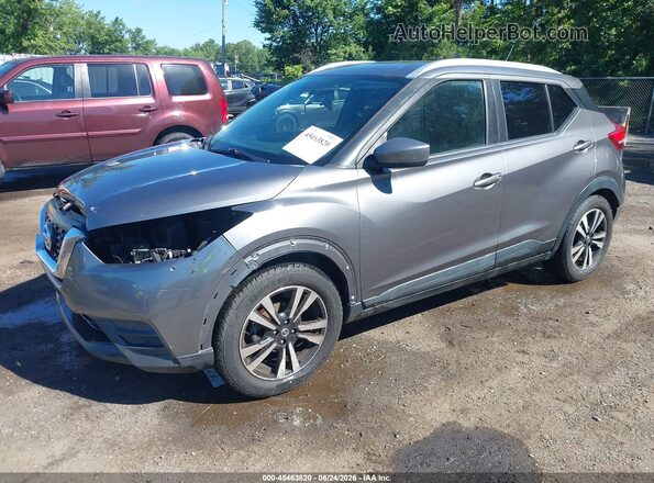 3N1CP5CU4KL555109 2019 NISSAN KICKS Gray წინა მარცხენა ხედი სამი მეოთხედიდან