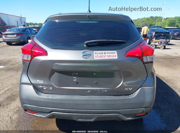 3N1CP5CU4KL555109 2019 NISSAN KICKS Gray 