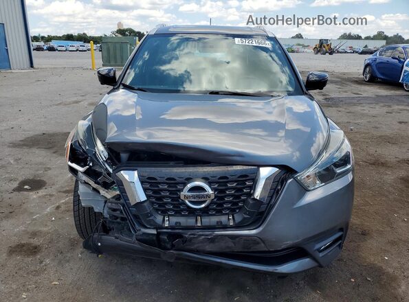 3N1CP5CU5JL501896 2018 NISSAN KICKS Gray Вид спереду