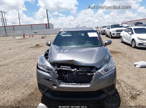 3N1CP5CU5JL519217 2018 NISSAN KICKS Gray Սալոնի հետևի տեսք