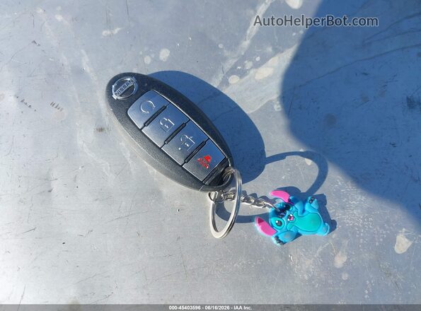 3N1CP5CU6JL523681 2018 NISSAN KICKS Белый Вид панели приборов