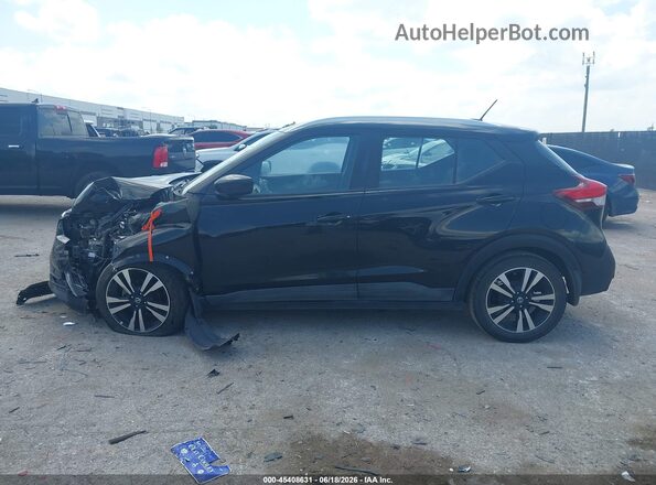 3N1CP5CU7JL511653 2018 NISSAN KICKS Black Вид задньої частини салону