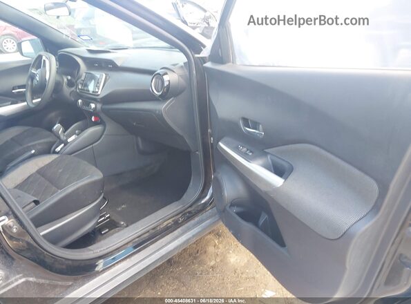 3N1CP5CU7JL511653 2018 NISSAN KICKS Black Вид салону спереду