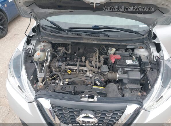 3N1CP5CU7JL530512 2018 NISSAN KICKS Серебряный Вид сзади