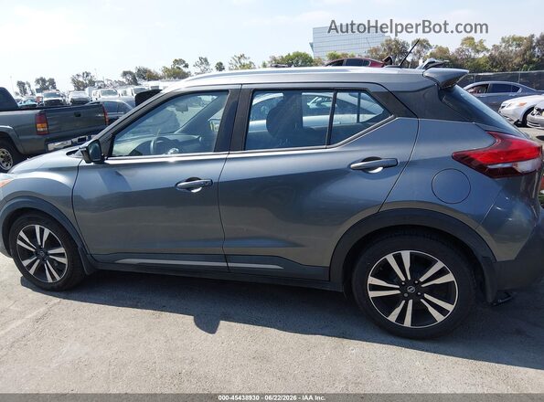 3N1CP5CU7JL546502 2018 NISSAN KICKS Gray Սալոնի 360 աստիճան տեսք