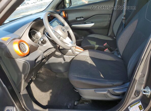 3N1CP5CU7KL482561 2019 NISSAN KICKS Gray Вид салону спереду