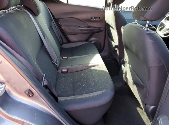 3N1CP5CU7KL482561 2019 NISSAN KICKS Gray Вид задніх сидінь