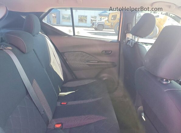 3N1CP5CU7KL564001 2019 NISSAN KICKS White 