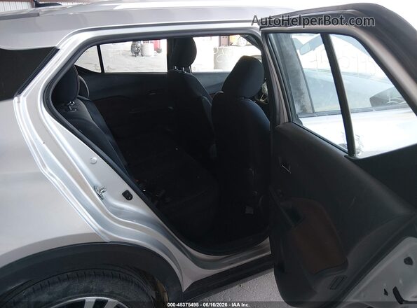 3N1CP5CU8JL510799 2018 NISSAN KICKS Silver Vista de la etiqueta del VIN