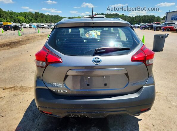 3N1CP5CU8JL536285 2018 NISSAN KICKS Gray 