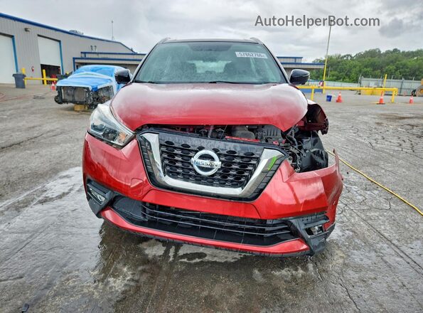 3N1CP5CU9JL501898 2018 NISSAN KICKS Red Widok z przodu