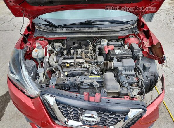 3N1CP5CU9JL501898 2018 NISSAN KICKS Red Widok wnętrza z tyłu