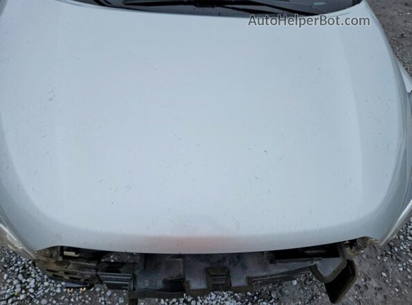 3N1CP5CU9JL526140 2018 NISSAN KICKS Silver Engine compartment view