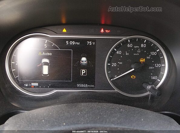 3N1CP5CU9KL477913 2019 NISSAN KICKS Silver Widok tylnych siedzeń
