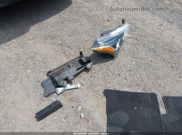 3N1CP5CU9KL563707 2019 NISSAN KICKS White ხელსაწყოთა პანელის ხედი