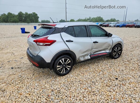 3N1CP5CUXJL545375 2018 NISSAN KICKS White Tył prawy