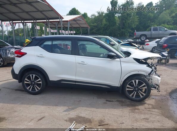 3N1CP5CUXKL492176 2019 NISSAN KICKS Белый Панорамный вид салона 360°