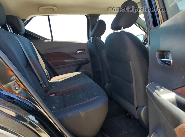 3N1CP5CUXKL499550 2019 NISSAN KICKS Черный Вид задних сидений