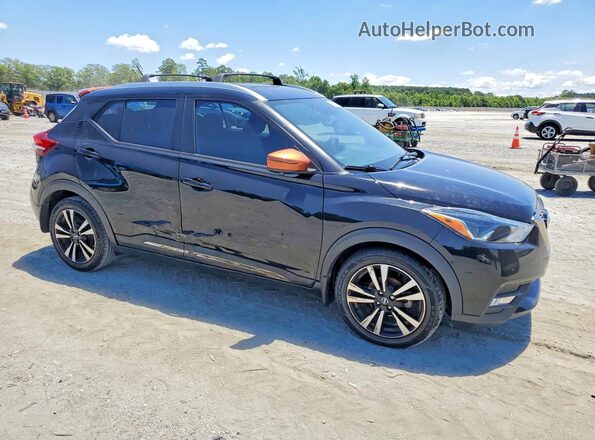 3N1CP5CUXKL499550 2019 NISSAN KICKS Черный Передняя правая четверть
