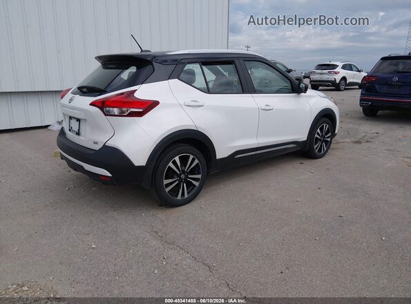 3N1CP5CUXKL506352 2019 NISSAN KICKS Белый Задняя правая четверть
