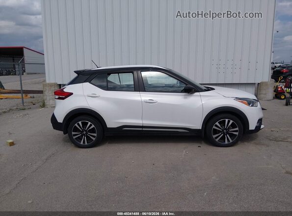 3N1CP5CUXKL506352 2019 NISSAN KICKS Белый Панорамный вид салона 360°