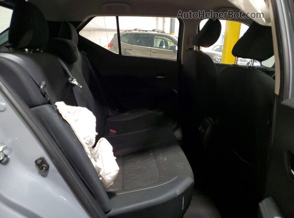 3N1CP5CV0ML524077 2021 NISSAN KICKS Gray Widok wnętrza z tyłu