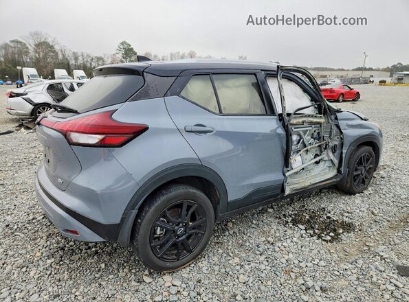 3N1CP5CV0RL525706 2024 NISSAN KICKS Серый Задняя правая четверть