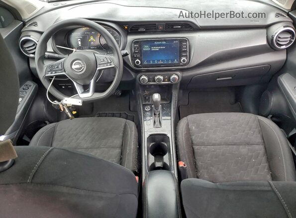 3N1CP5CV1PL535772 2023 NISSAN KICKS Silver Vista del salpicadero