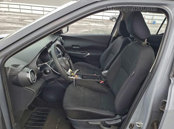 3N1CP5CV1PL535772 2023 NISSAN KICKS Silver Vista interior delantera