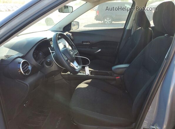 3N1CP5CV1PL570487 2023 NISSAN KICKS Gray Vista interior delantera
