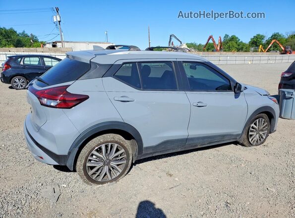 3N1CP5CV1PL570487 2023 NISSAN KICKS Gray Trasero derecho